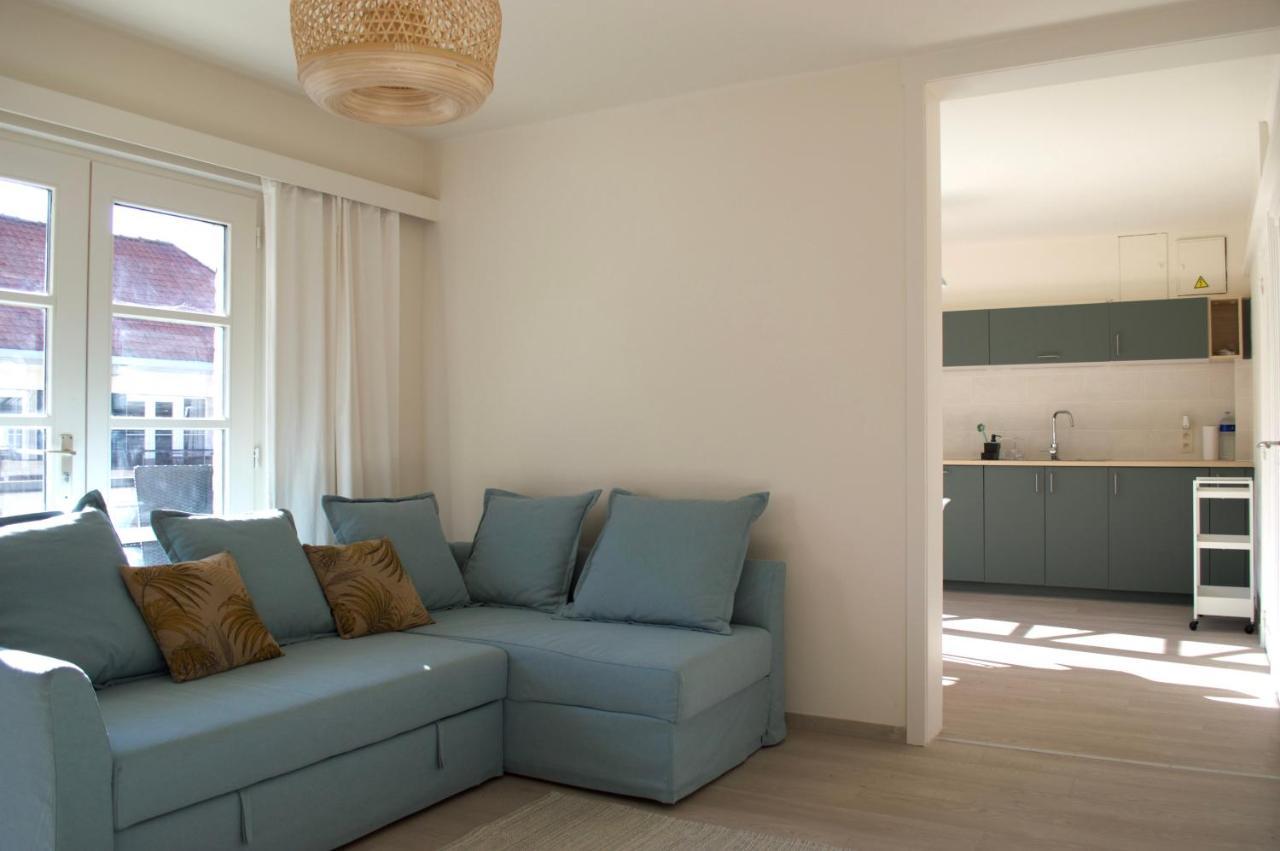 Sunny Apartment In Residential Park - De Haan Exteriör bild